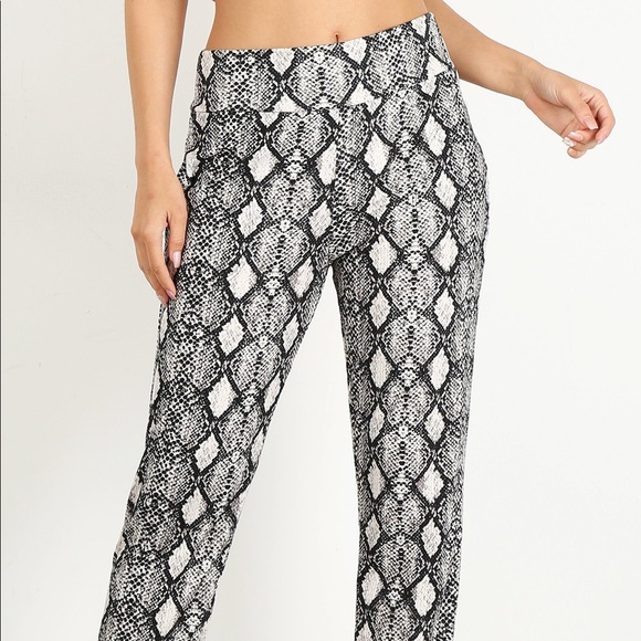 Snakeskin Jogger Stretchy Pants - Picture 3 of 6